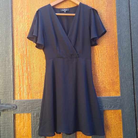 Lulu's Black Simple Little Ruffle Babydoll Wrap Cross Synched Dress Size Medium - Picture 12 of 13